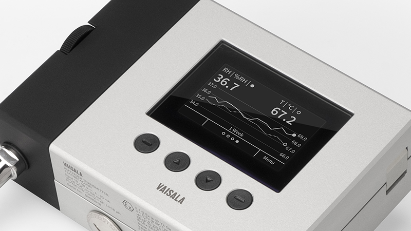 Intrinsically Safe Humidity and Temperature Transmitter Series HMT370EX, closeup of display.