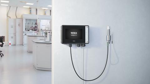 Indigo500 transmitter with hydrogen peroxide sensor in laboratory environment